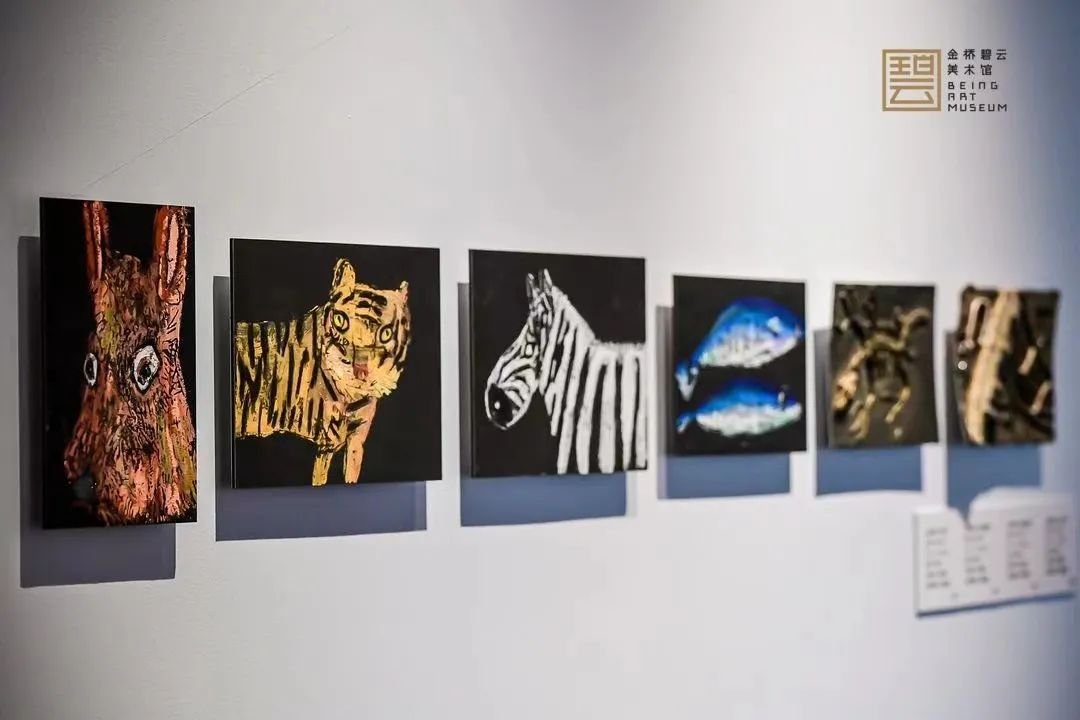 「艺起前行」特别的一天，看一场特别温暖的展览｜云美展