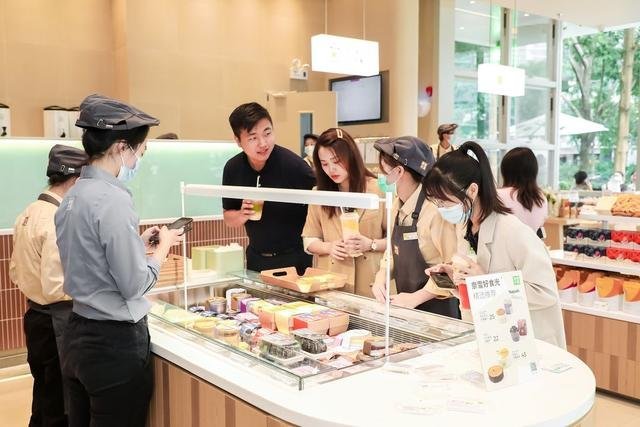 多家券商集体看好奈雪的茶：逆势展店，数字化降本增效