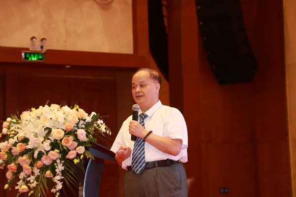 第12届爱尔眼科眼科学术交流峰会在贵阳举行