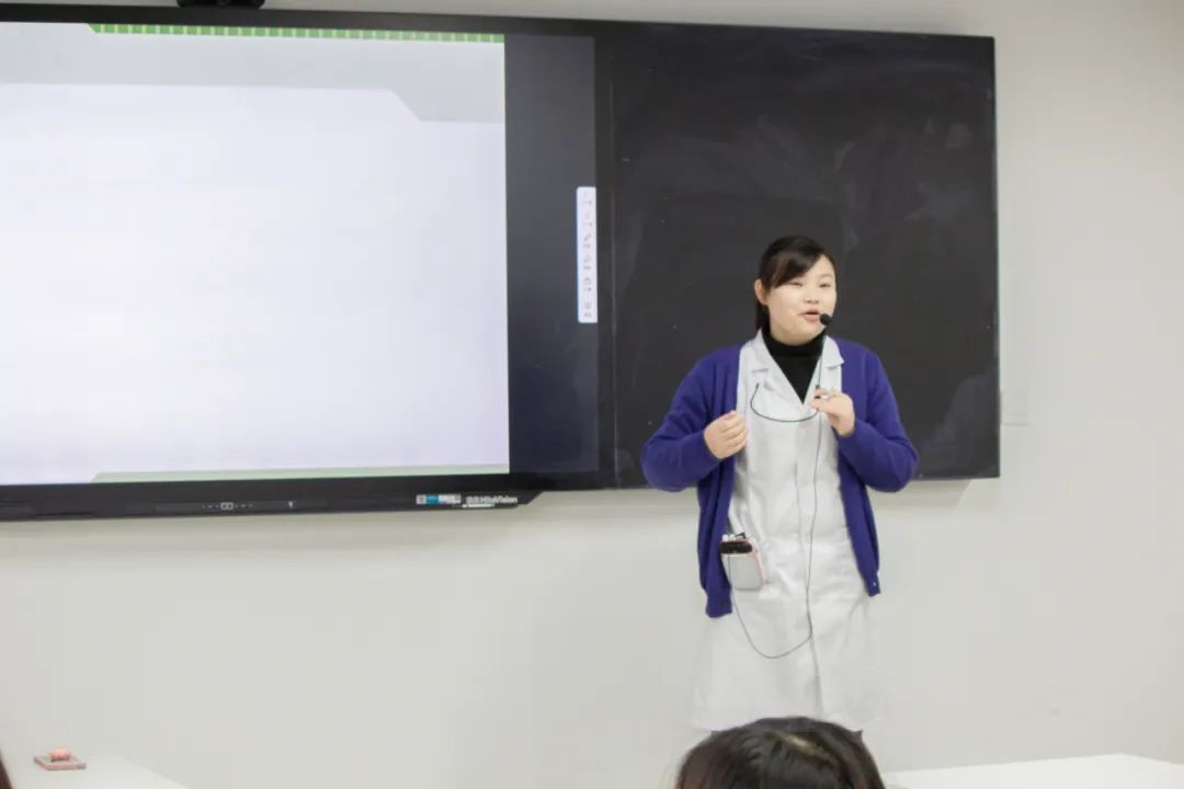 师Fan | 严迪：解锁教学“密码” 玩转趣味课堂