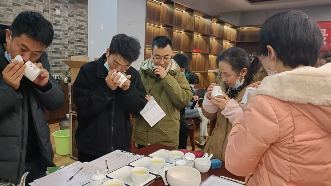 2022贵州绿茶评茶员第二期培训在贵阳圆满结束