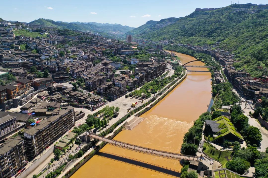《贵州省赤水河流域酱香型白酒生产环境保护条例》3月1日起正式施行