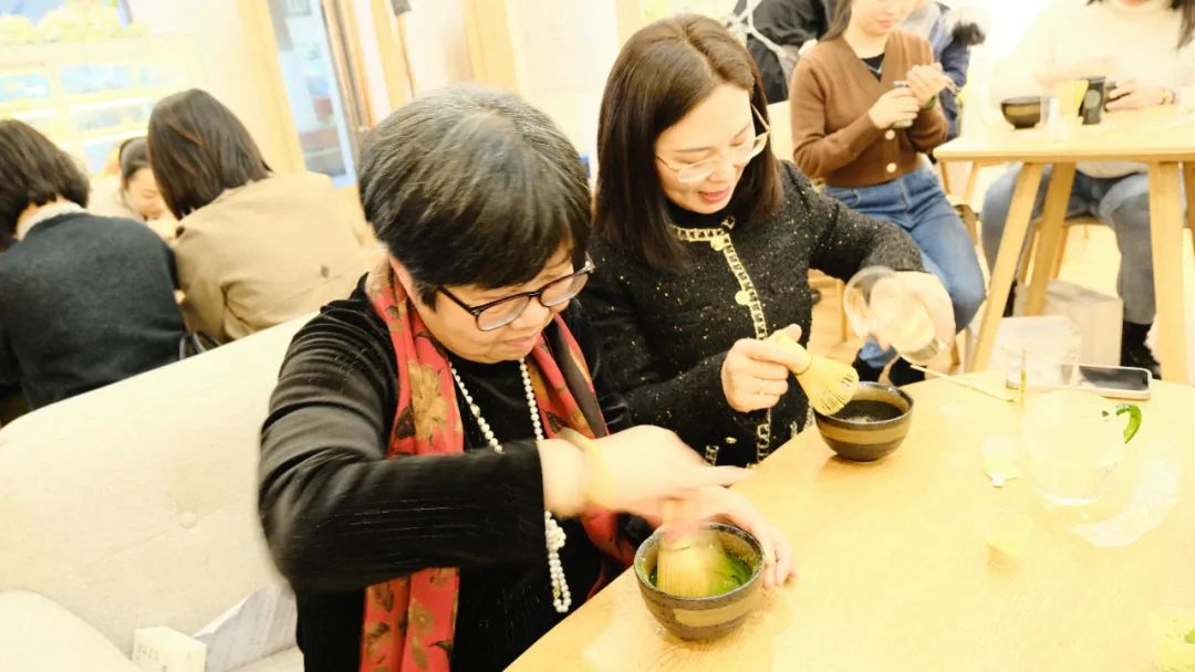 贵州省茶文化研究会“3.8妇女节”主题茶会活动在贵阳举行