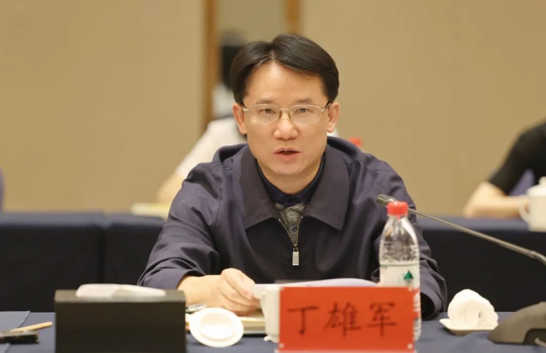 茅台集团与华为公司签署深化战略合作协议