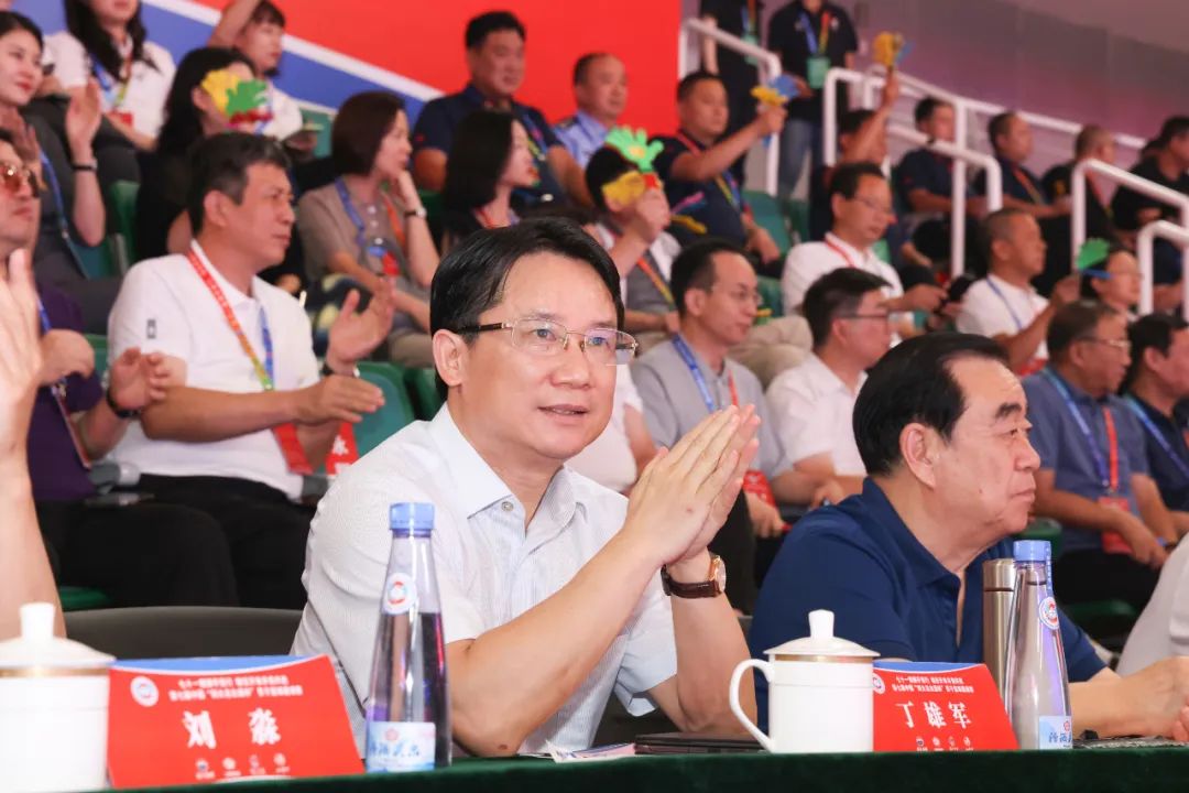 第七届中国“四大名白酒杯”男子篮球邀请赛在山西举行