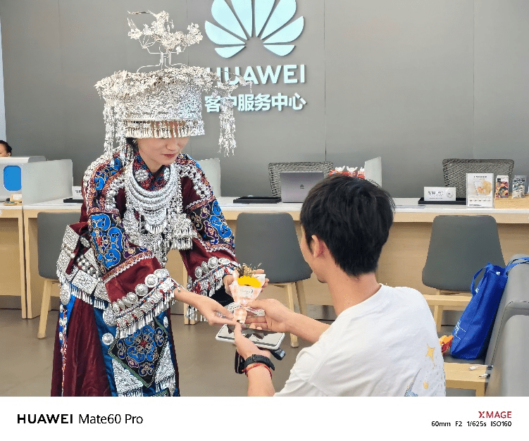谁说老人只能用“老人机”？这位爷爷已经是摄影高手了！