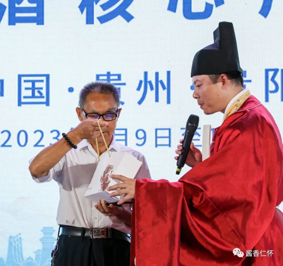 【聚焦酒博会】​观众诗酒说唱 仁怀产区馆文味浓