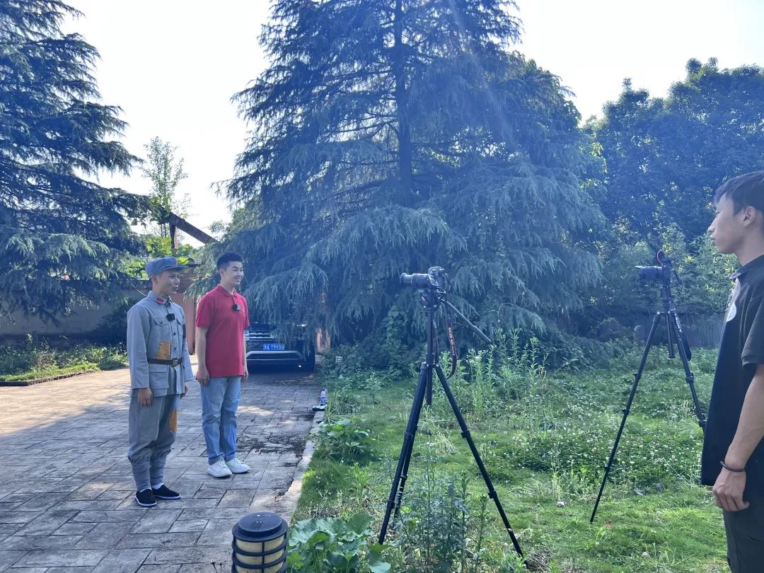 贵州工商职业学院在第五届中华经典诵写讲大赛中获全省优秀组织奖1个、一等奖2个、优秀指导教师奖3个