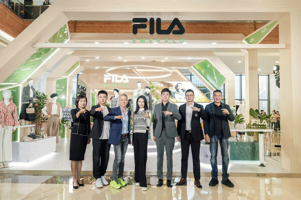 FILA EMERALD 主题快闪店登陆南宁万象城