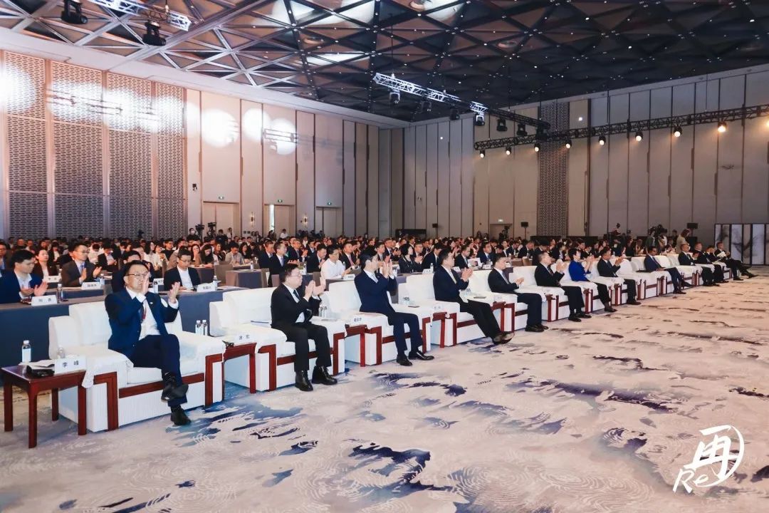 “金融磁场”加速集聚！2023上海国际再保险会议顺利召开