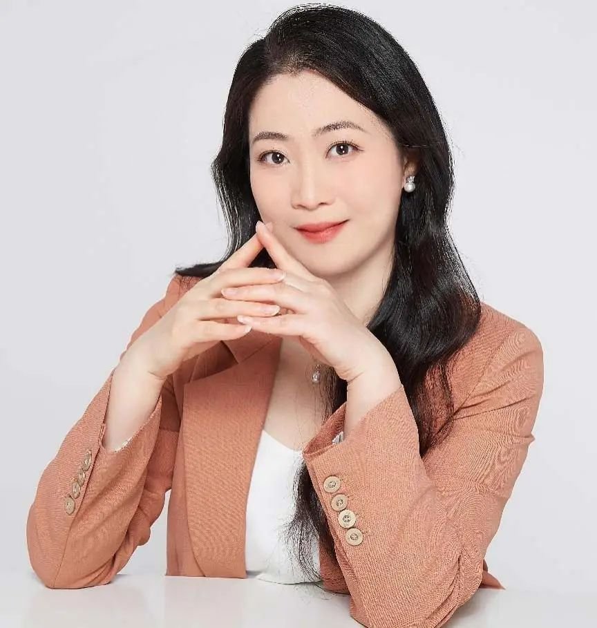 STIF国际科创节暨数服会|达能亚太胡颖，荣获“2023年度数字化推动力人物”