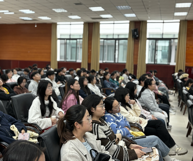 花溪区“职业指导进校园”暨贵州财经大学就业育人主题教育活动圆满举行