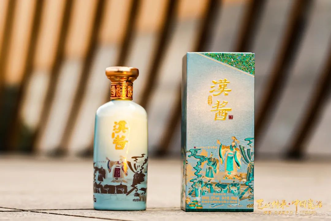 随汉酱，看见汝瓷里的古老中国
