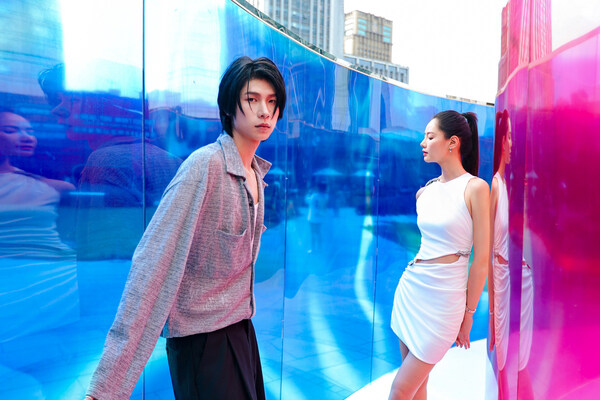  “UNITY, IN THE NAME OF GALAXY 流光之间”艺术展闪耀开启