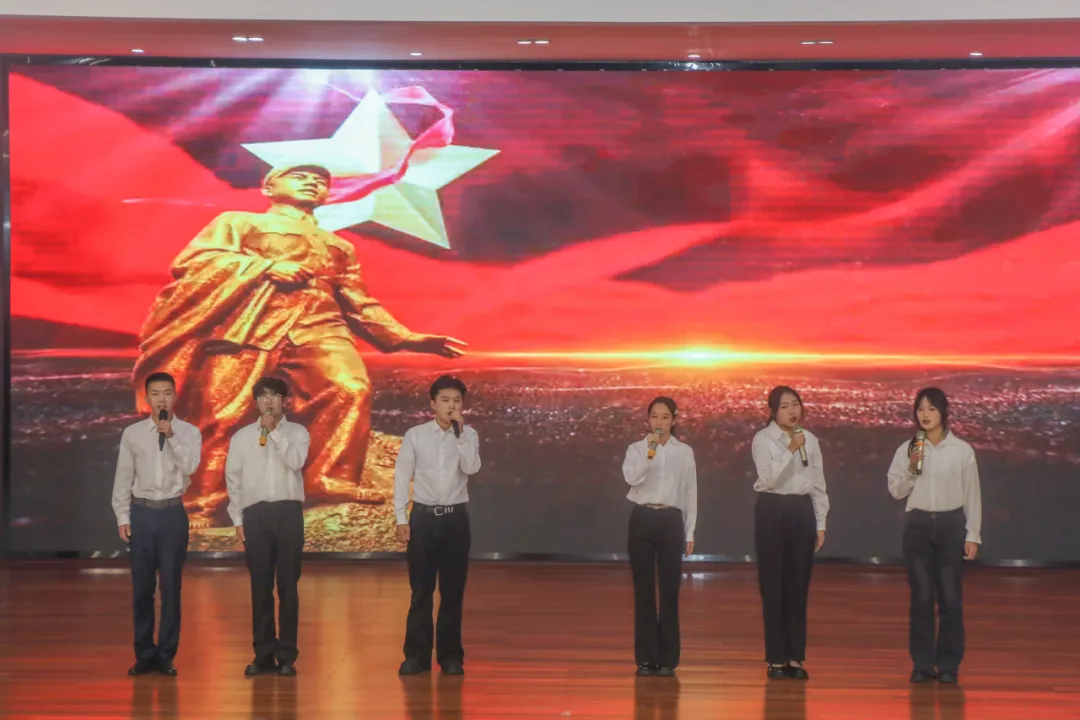 贵州工商职业学院“忆峥嵘岁月·赞青春华章”朗诵比赛总决赛圆满落幕