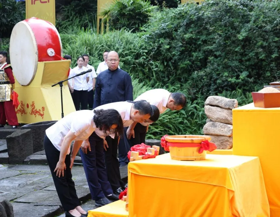 弘扬茅台文化 传承茅台技艺 茅台甲辰年（2024）端午敬麦仪式举行