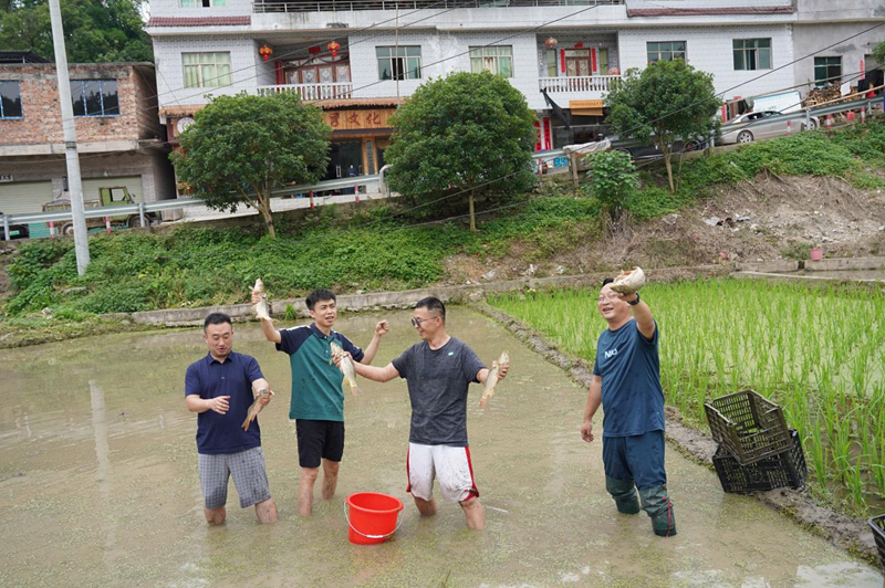 “探秘原产地之旅”自驾游活动成功举行