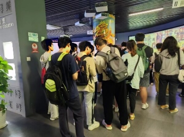 暑期研学就来太太乐青少年科普创新基地