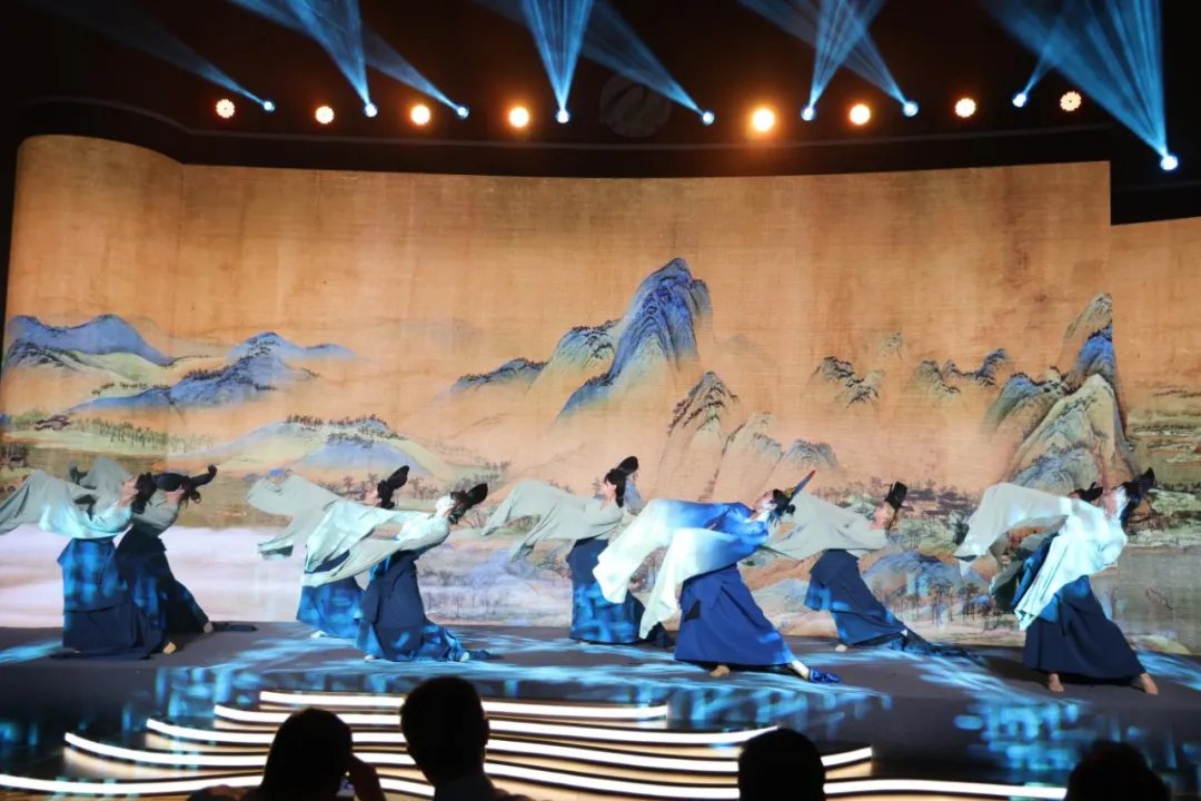 2024年“茅台醇·缘起华夏”长江文明溯缘之旅在青海开启