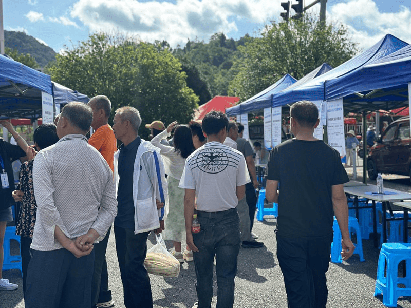 贵安新区2024年百日千万招聘专项行动暨高峰镇专场招聘会举行