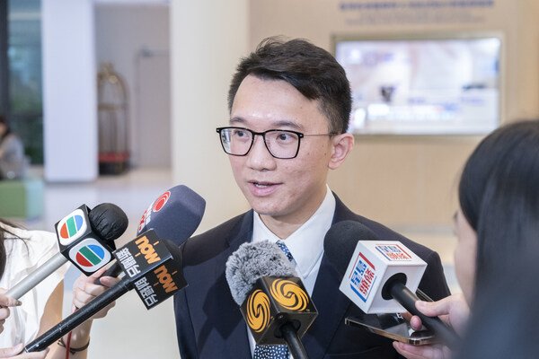 深圳新风和睦家医院于8月14日正式启用香港长者医疗券服务