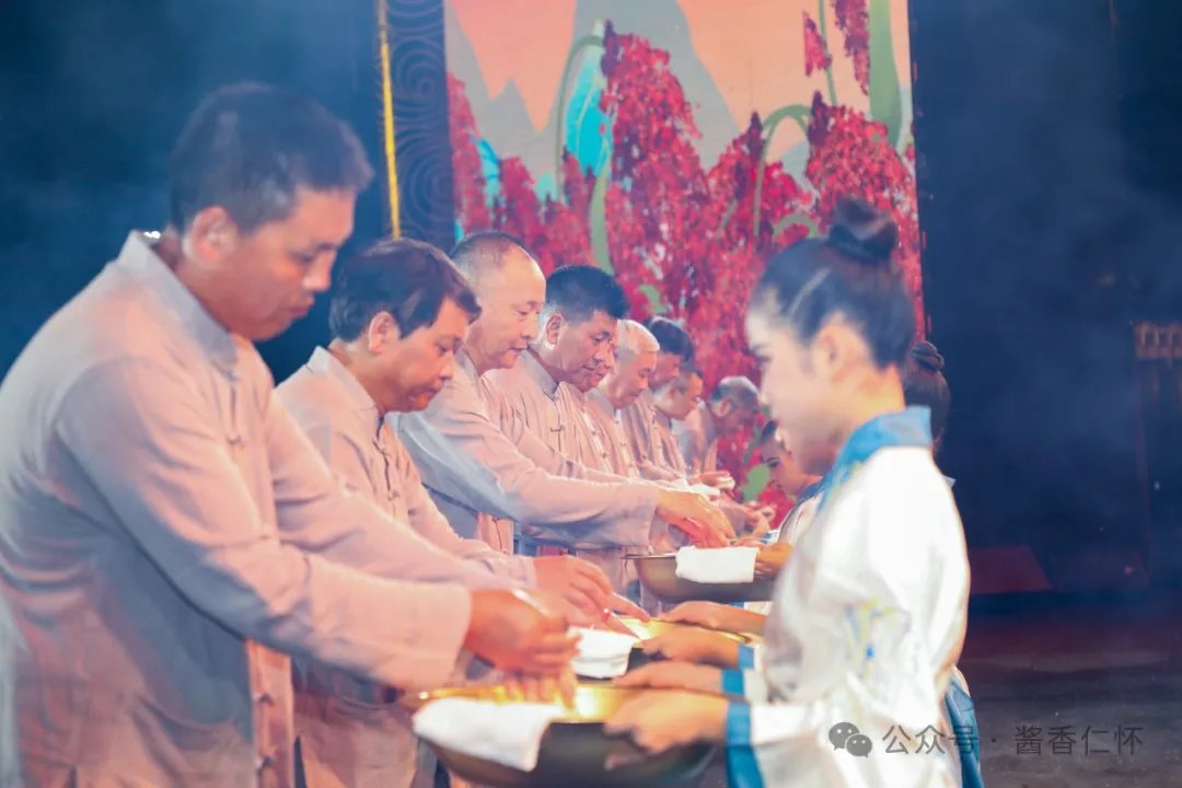 高粱归仓仪式感成为酒文化重要IP