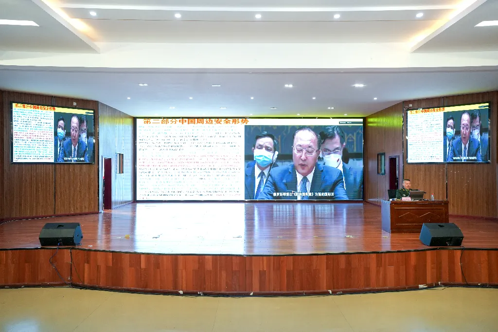 贵州工商职业学院开展国防教育专题讲座 增强国防观念 厚植爱国情怀