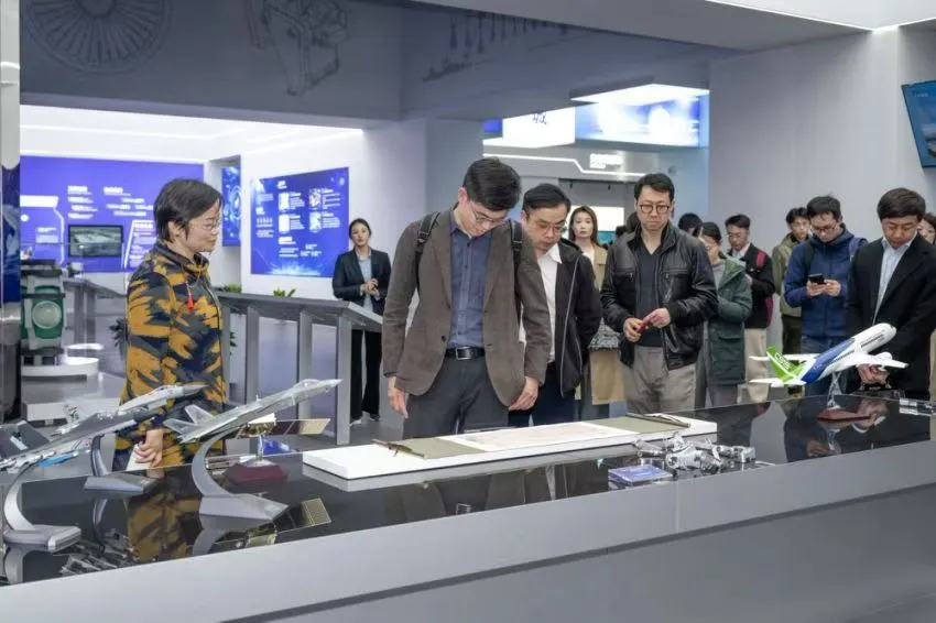 “投资临港·数显驱动·未来视界”XR数字应用产业暨临港新片区交流座谈会成功举办