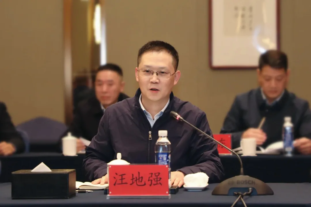 茅台集团与习酒集团交流座谈：携手为贵州建设全国重要的白酒生产基地贡献更大力量