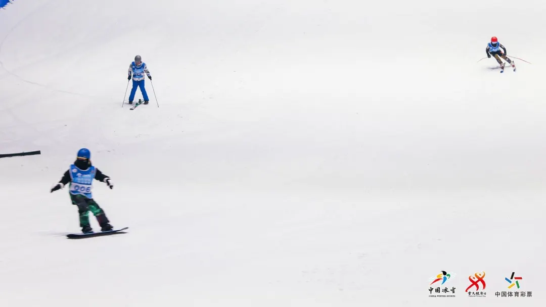 畅享冬日冰雪之趣，第十一届全国大众冰雪季上海分会场主题活动燃情启幕