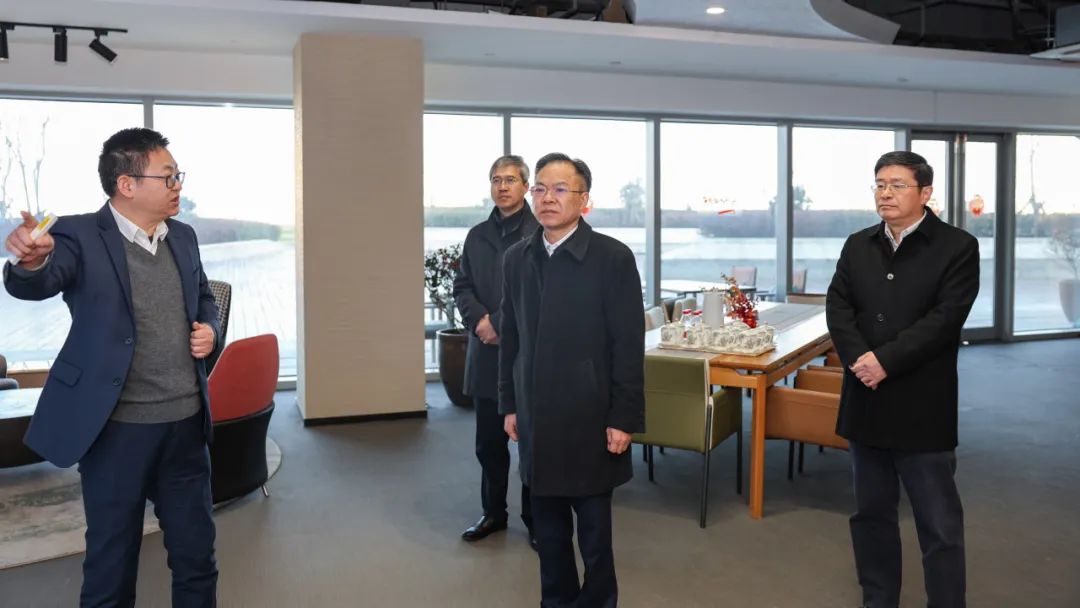 加快推动数据经济产业发展，管委会领导调研国际数据经济产业园