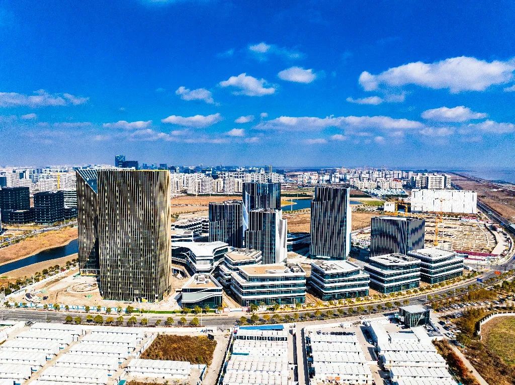 加快推动数据经济产业发展，管委会领导调研国际数据经济产业园