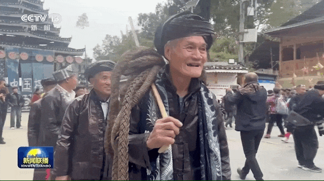 “村超”再上《新闻联播》，“流量”背后的文化密码是什么？