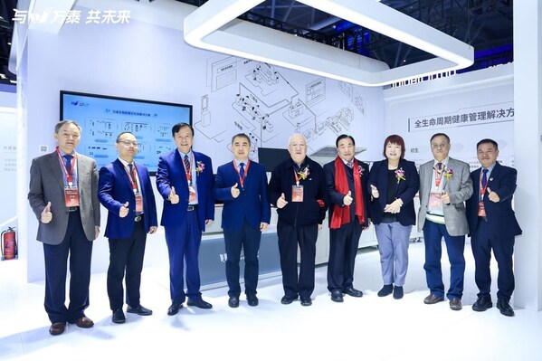 创新突破，万泰生物点亮2025检验医学装备大会