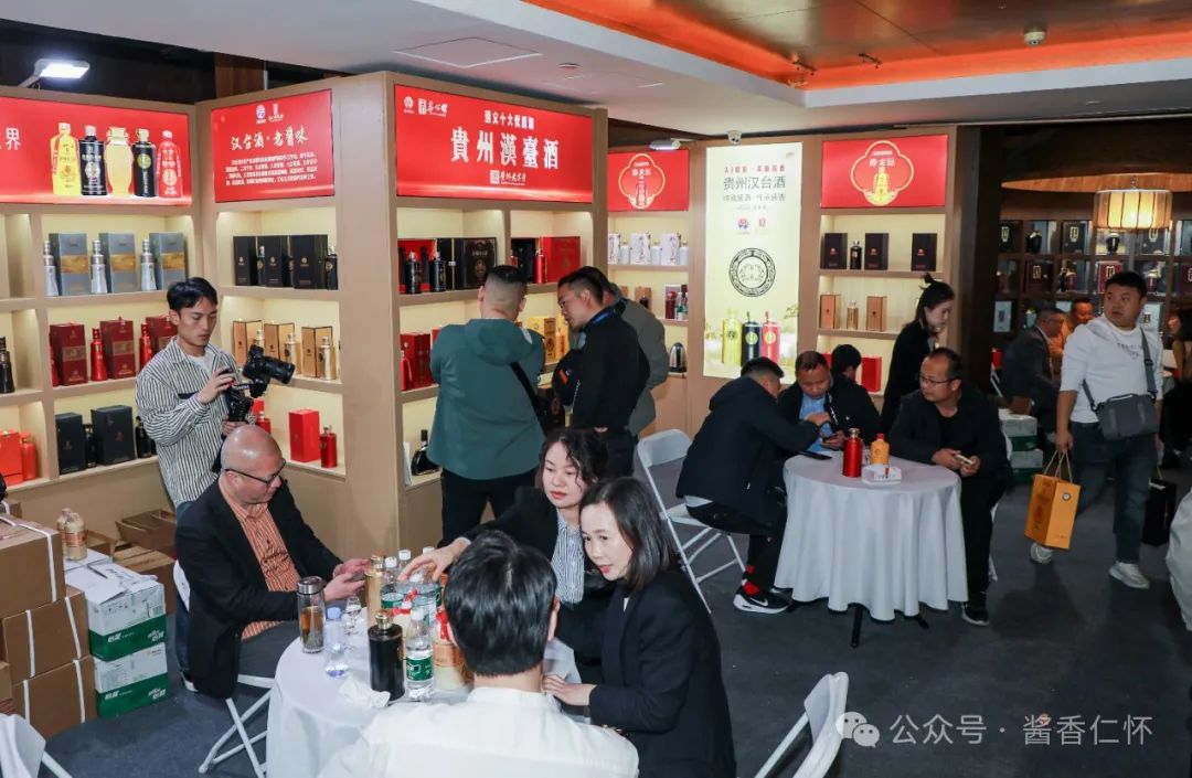 春糖酒店展 仁怀酱香酒产区年轻化、创新品