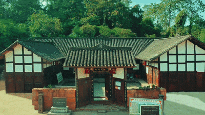 陈果：把赤水河地情“装进”图书馆