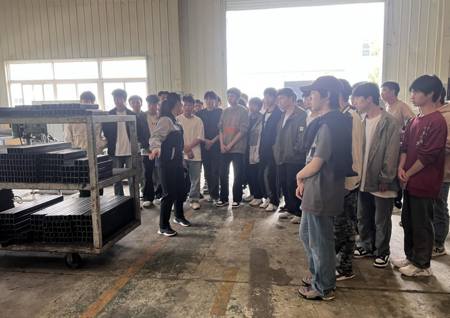 贵阳经开区2025年“活力经开”人才系列活动之高校经开行活动举行