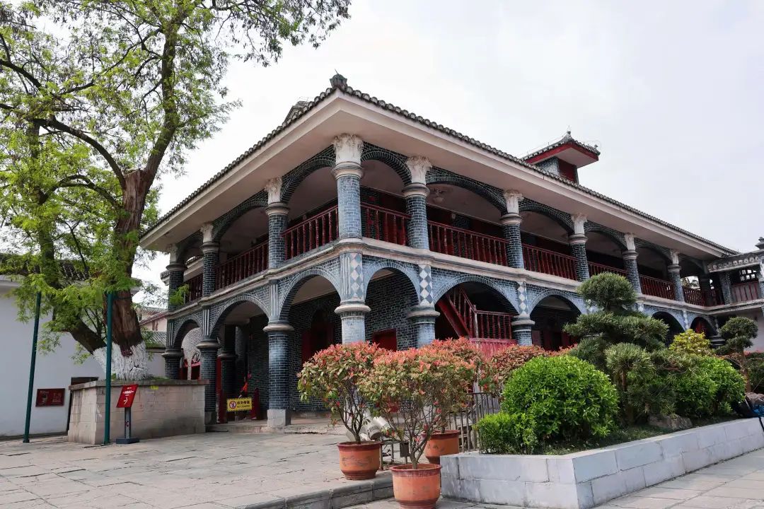 追寻红色足迹 砥砺初心使命——固达电线电缆集团党日活动走进遵义会址与息烽集中营