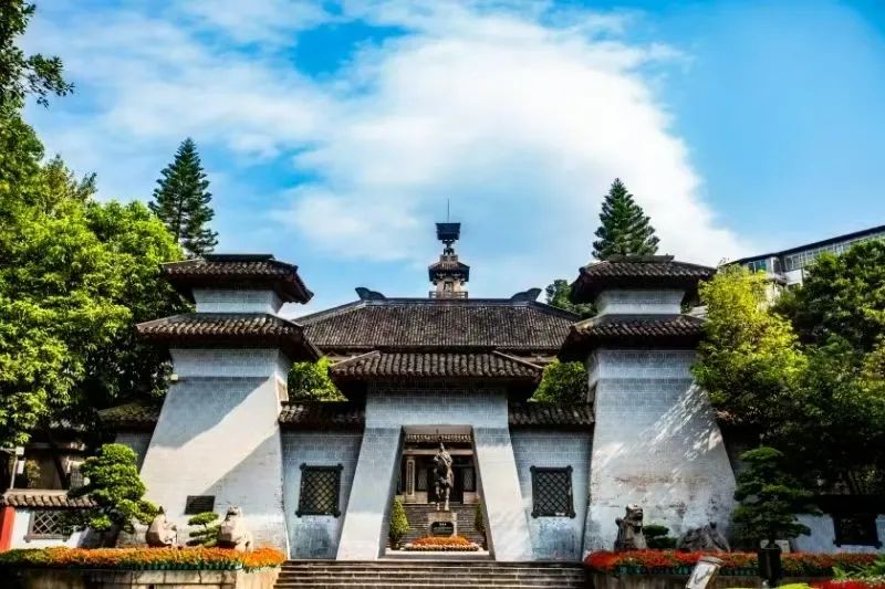 共探酒业发展新路径 中国酒业协会战略发展工作委员会到茅台考察