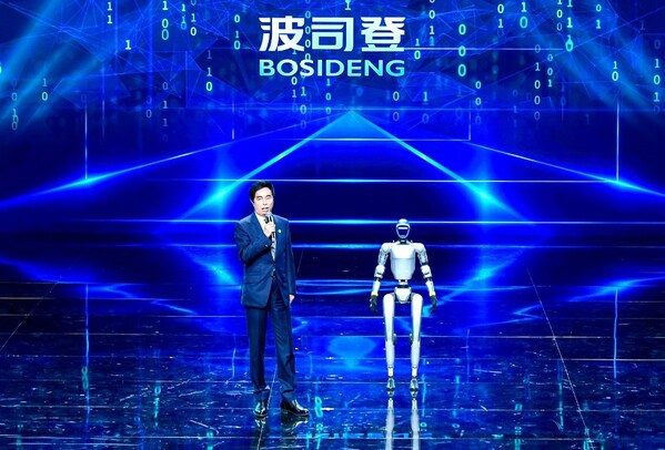 品牌时尚科技新高度丨波司登闪耀2025世界品牌莫干山大会