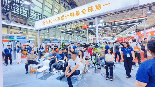 星星充电引领液冷超充2.0时代，4大升级带来全场景新惊喜