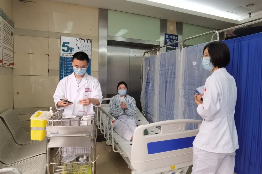 对话榜样丨从普通护士到省级先锋，那份校友殊荣背后藏着什么？