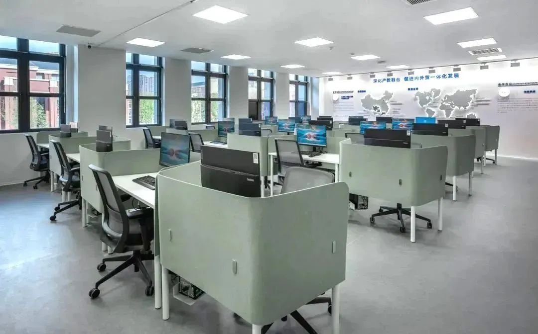 贵州工商职业学院双案例入选省级职教标杆