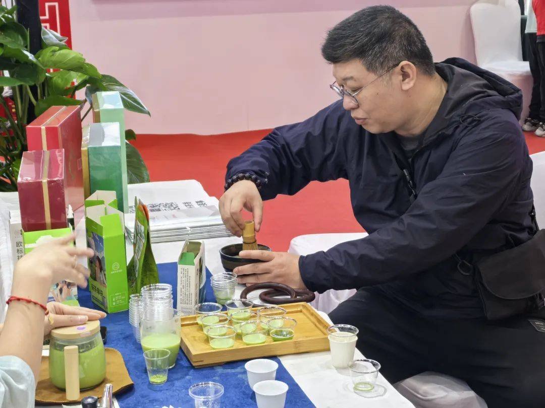 2025北京国际茶业展圆满落幕，贵州绿茶品牌军团演绎“干净茶”全球魅力