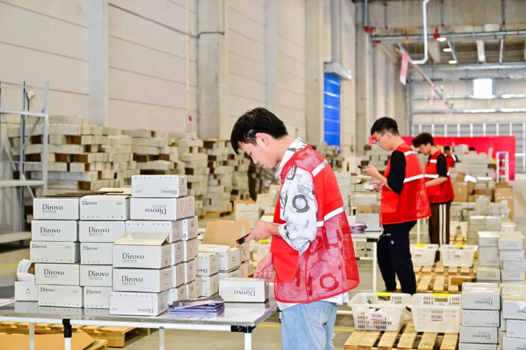 国货美妆全力备战618！京东物流蒂洛薇武汉专仓正式开仓