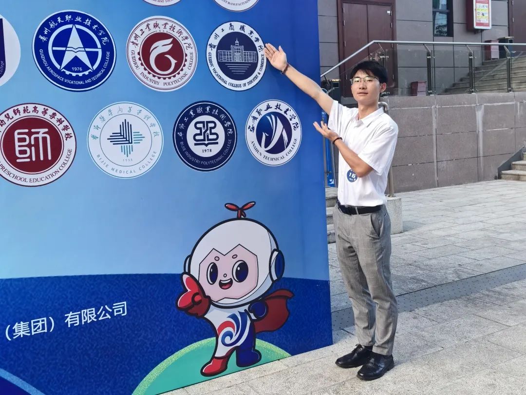 青春・榜 YOUNG | 谢忠有：128个奖项及荣誉称号，获得免试升本资格的 “全能赛将”