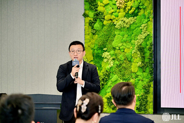 AI破局 资管升级 | "仲量联行地产科技π学院"成都闭门沙龙圆满举办