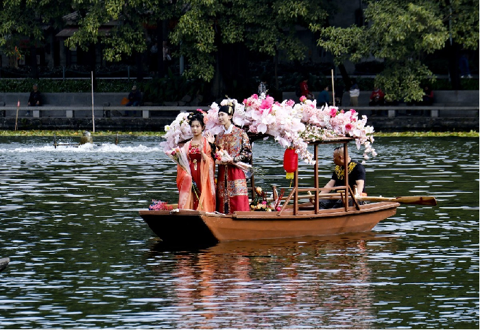 一键开启夏日多巴胺！天河潭避暑活动火热来袭