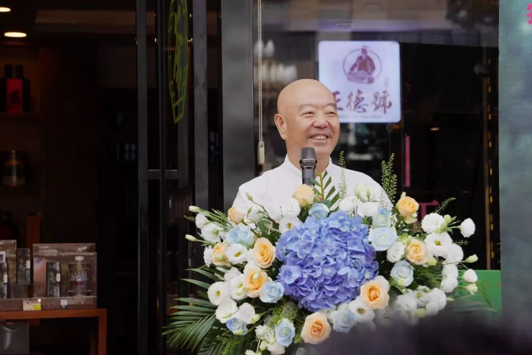 傅传耀会长出席添彩！正德号茶业联动农夫山泉“茶水之约”燃动盛夏