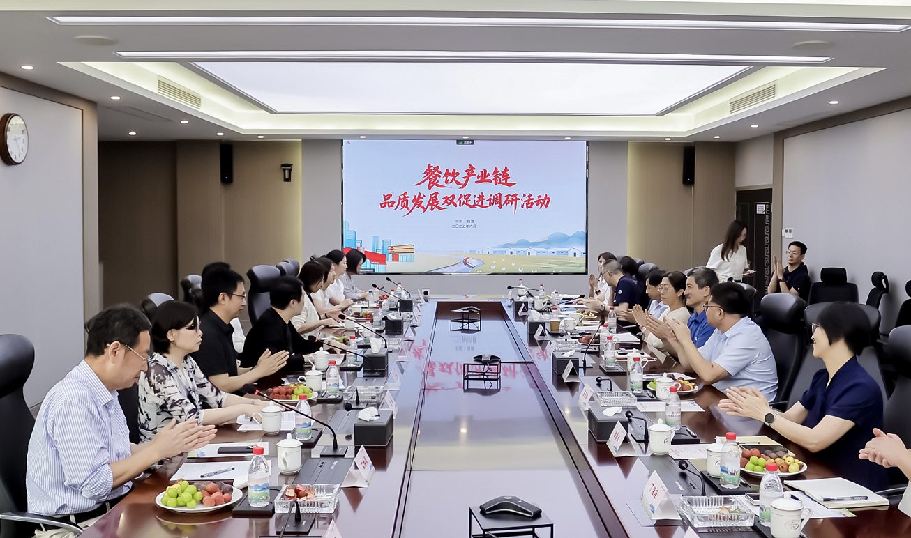 百胜中国携肯德基亮相链博会：溯源品质好鸡 共庆吮指原味鸡85周年